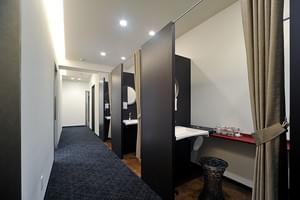 西宮とくい形成外科